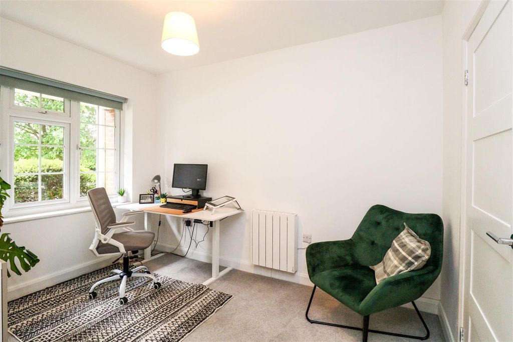 Additional image 10 of 3 bed maisonette for saleCranbrook Court, Fleet GU51