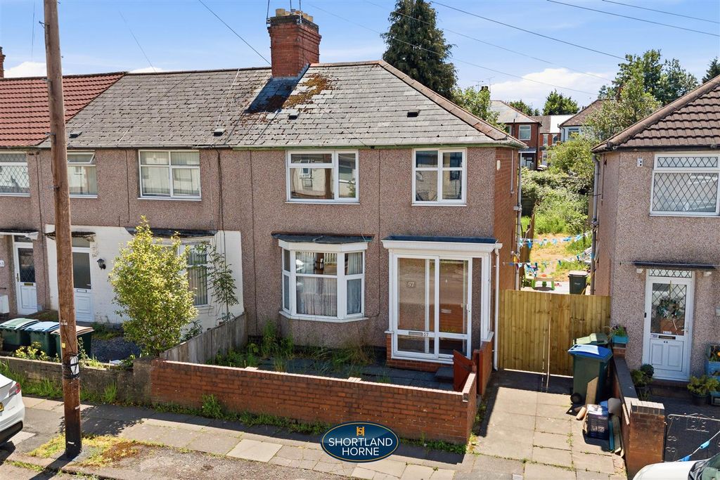 Property photo 1 of 21 57 Holborn Avenue (2 Of 20).Jpg
