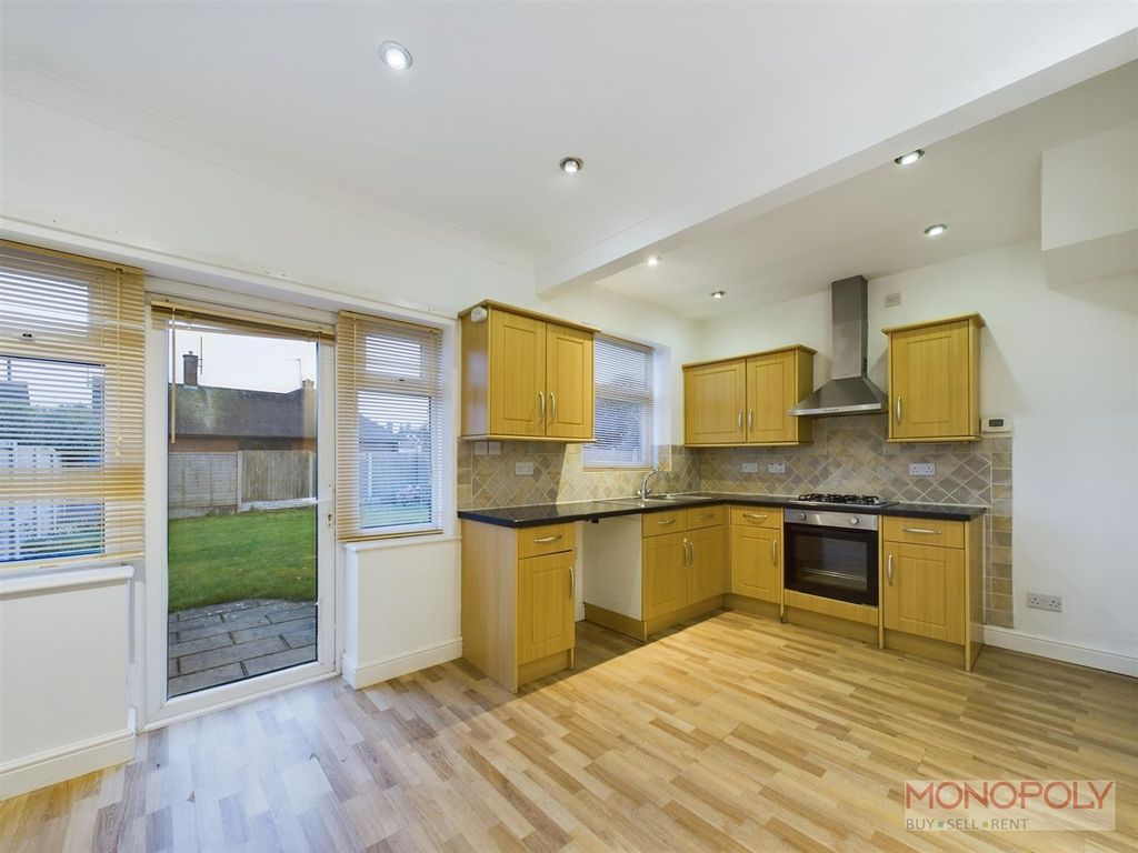 Property photo 2 of 10 Kitchen/ Diner