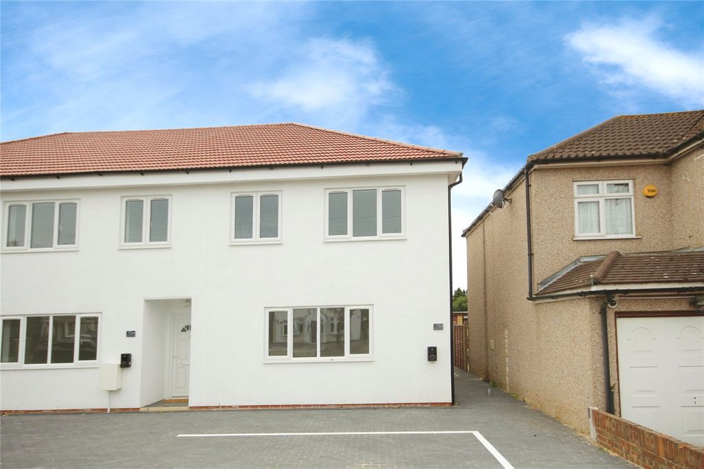 Property photo 1 of 9 Picture No. 06