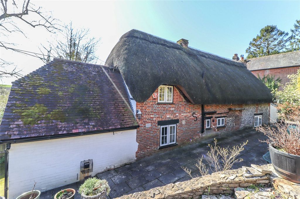 Property photo 3 of 17 Picture No. 34