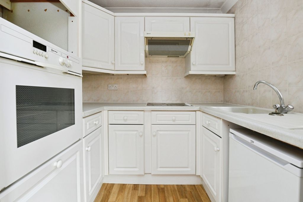 Property photo 3 of 13 Interior