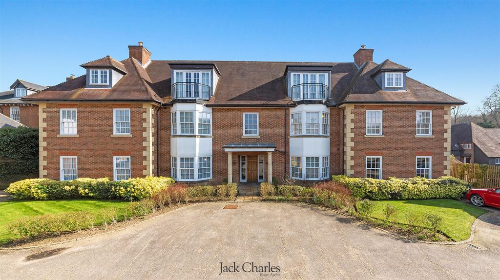 Property photo 2 of 34 13 The Old Saw Mill-10.Jpg