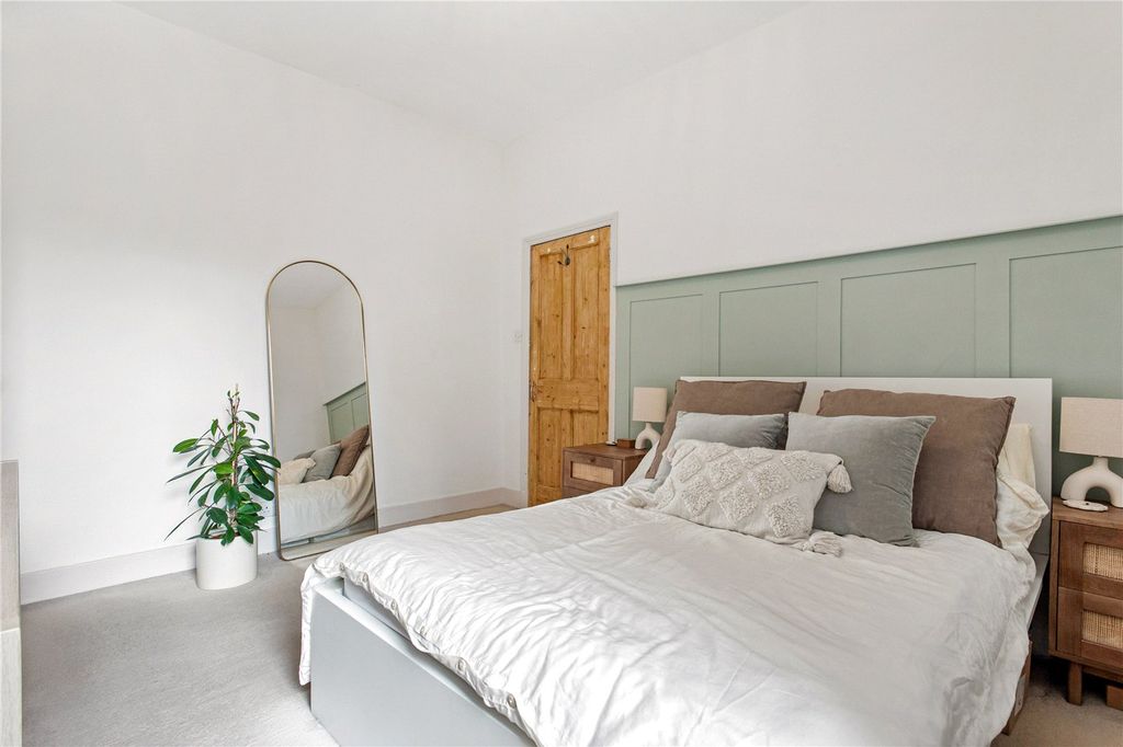 Property photo 3 of 11 Picture No. 05