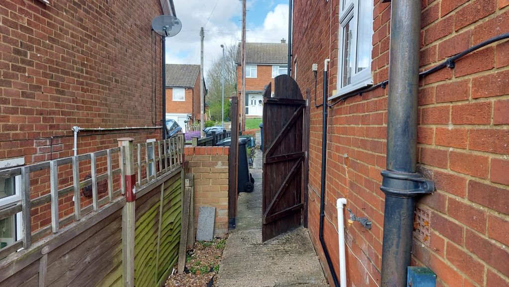 Property photo 2 of 16 Gallery