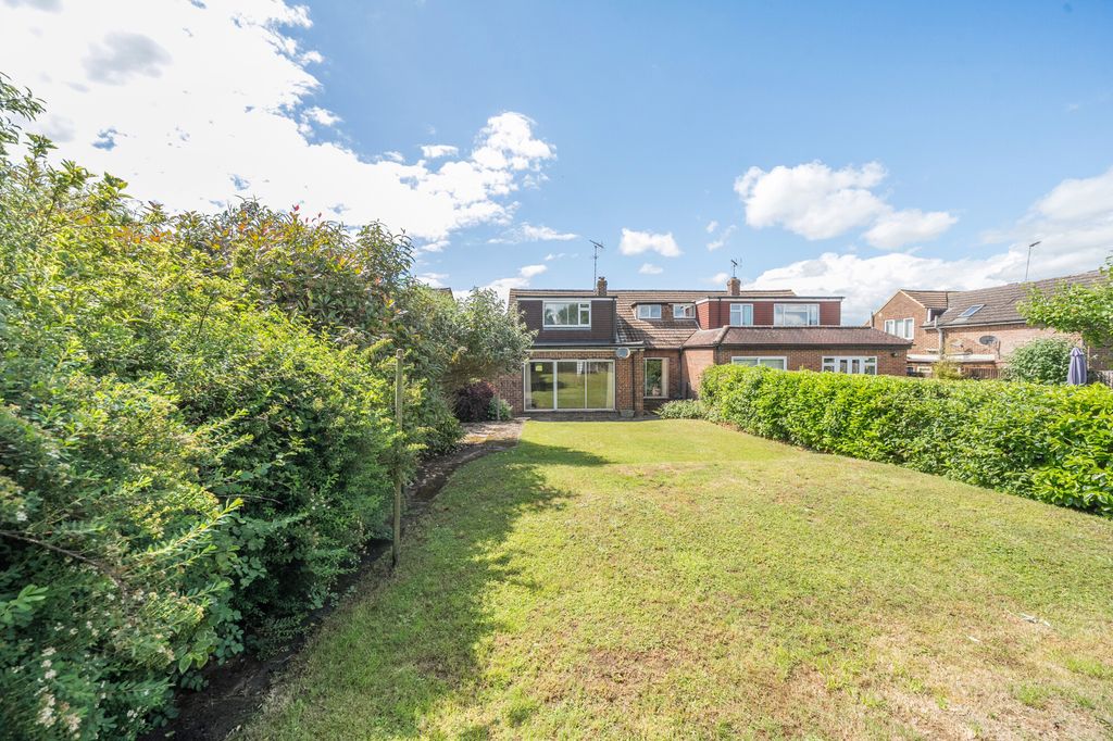 Property photo 3 of 19