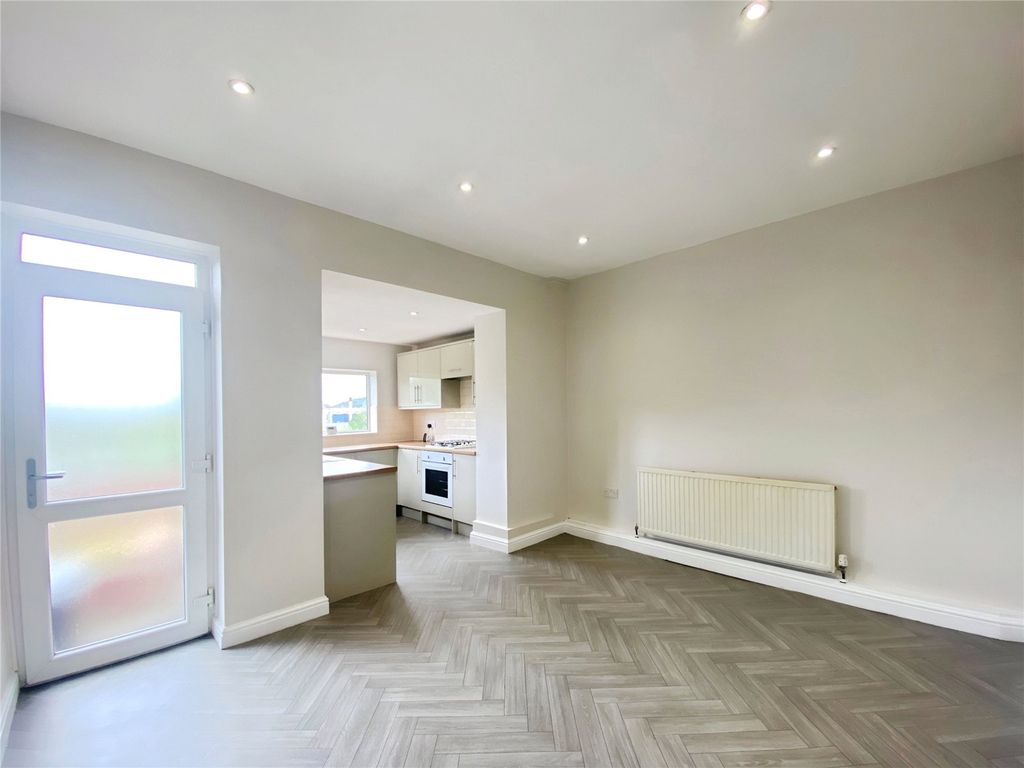 Property photo 3 of 16 Picture No. 04