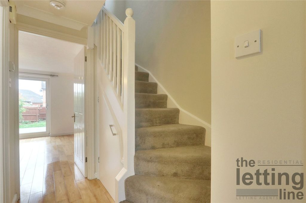 Property photo 2 of 18 Picture No. 16