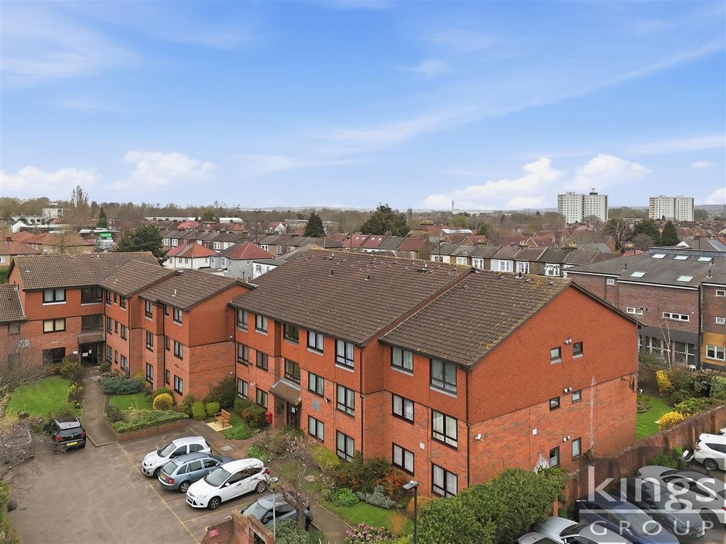 Property photo 2 of 15