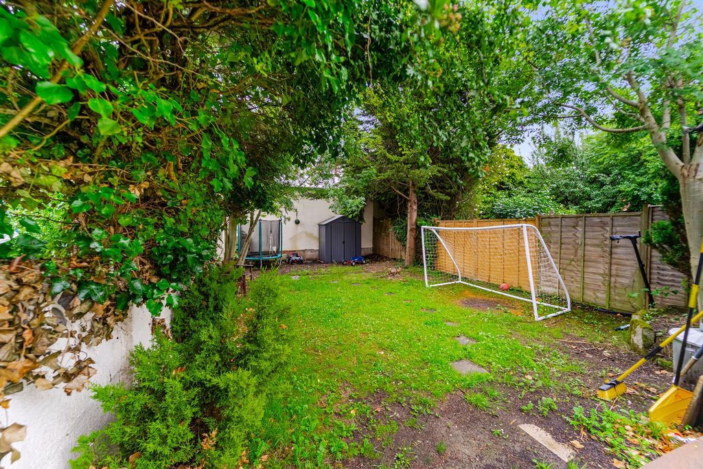 Property photo 3 of 14 Photo 3