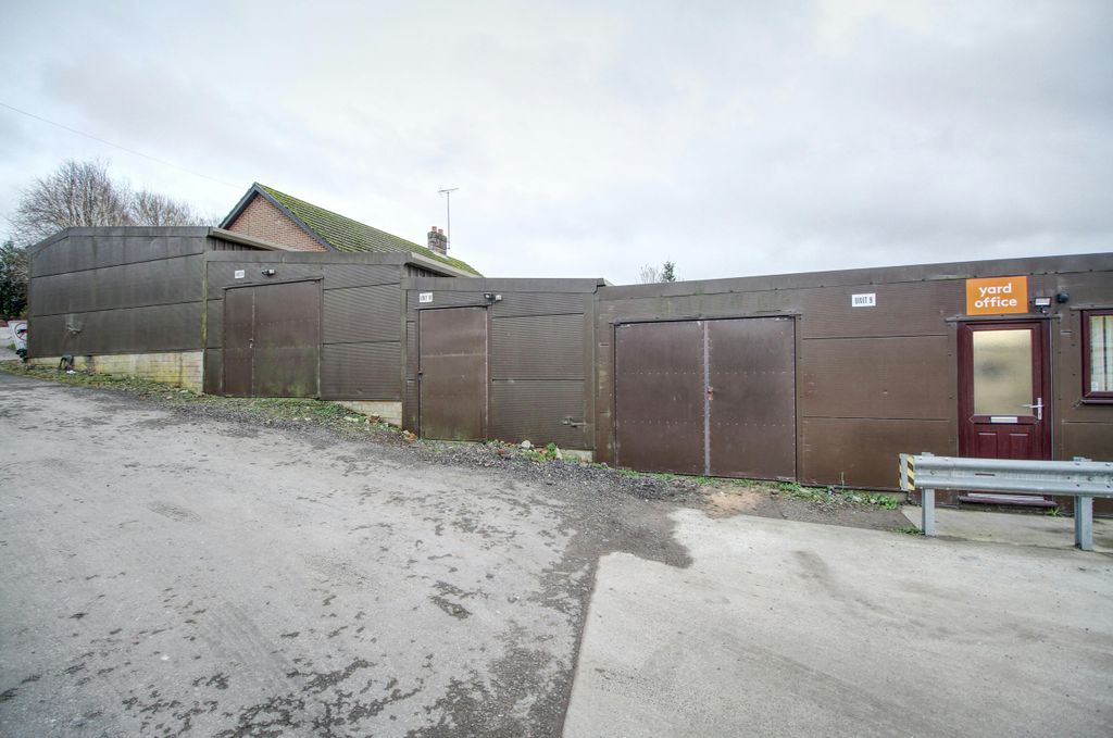Property photo 1 of 2 Front 1.Jpg