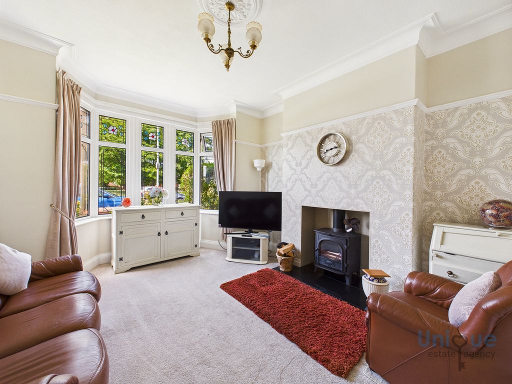 Property photo 2 of 23
