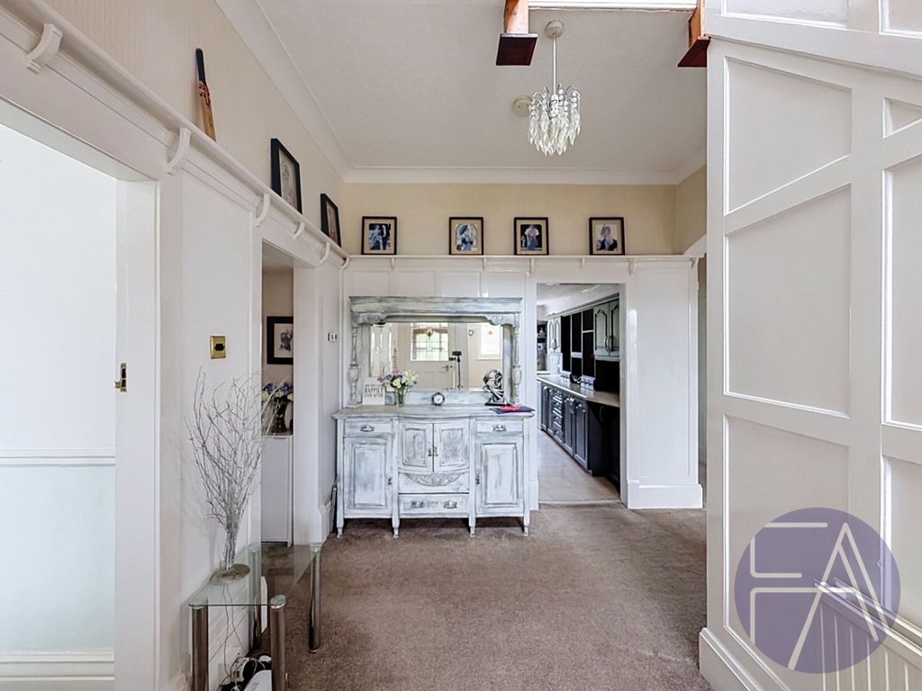 Property photo 2 of 32 5207771