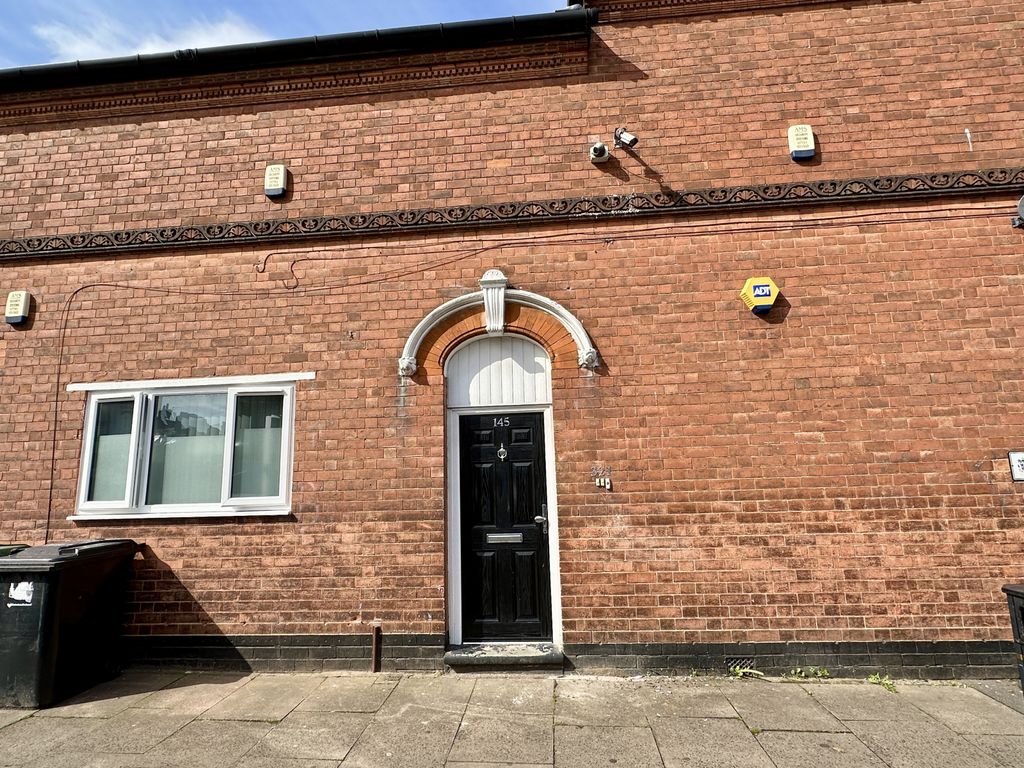 Property photo 2 of 5 Gallery