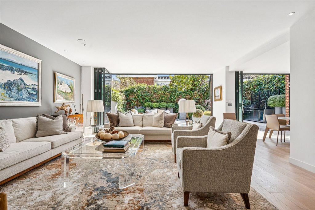 Property photo 2 of 14 Reception Room