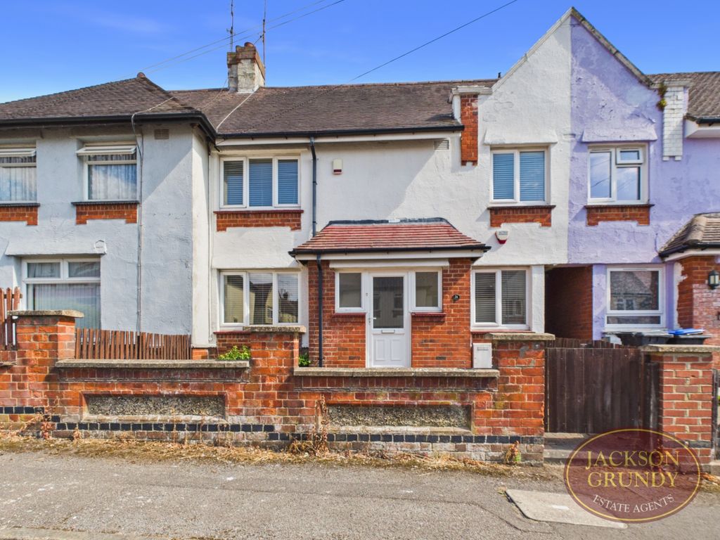 Property photo 1 of 12 Malcolm Road