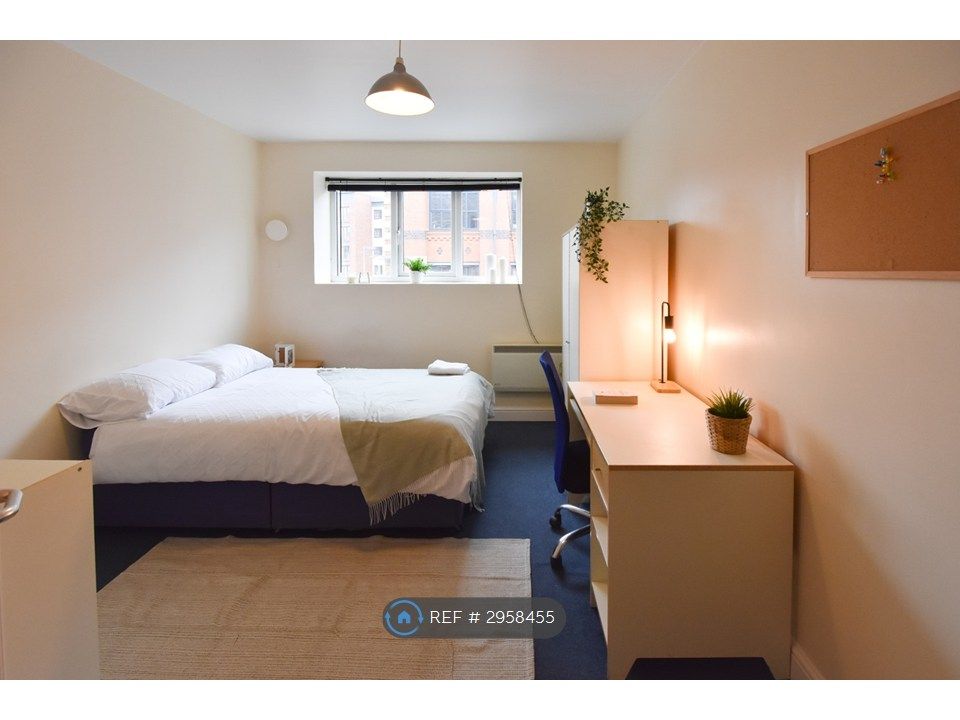Property photo 1 of 10 Room 11