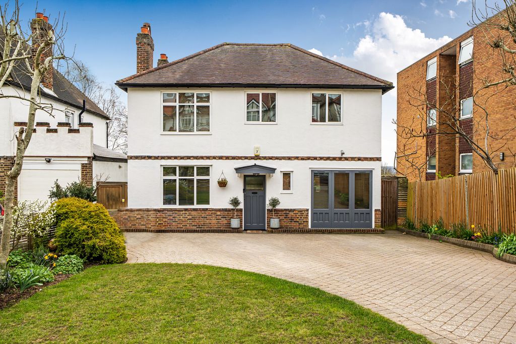 Property photo 1 of 33 1431673-1-69c276d...