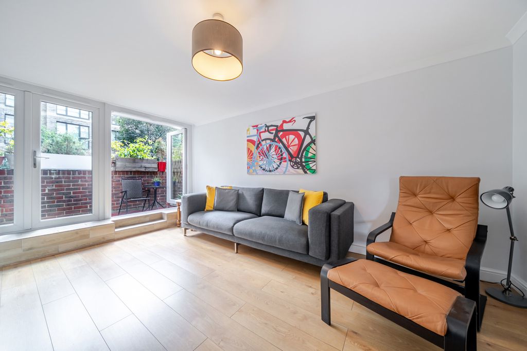 Property photo 2 of 20 1511001-1-6A8c4A7...