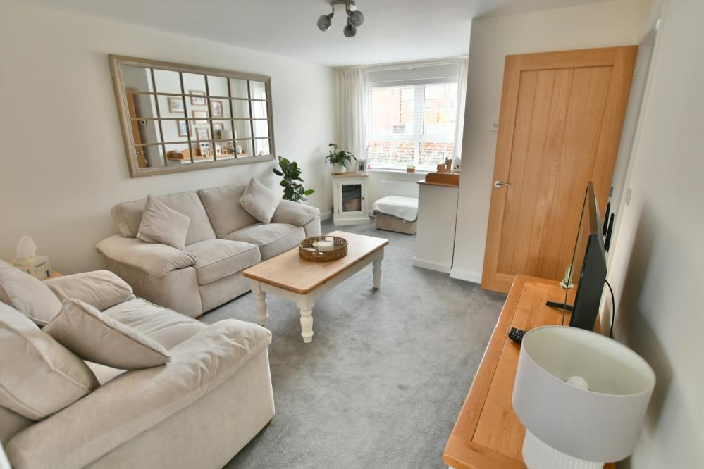 Property photo 2 of 14 Agents Notes