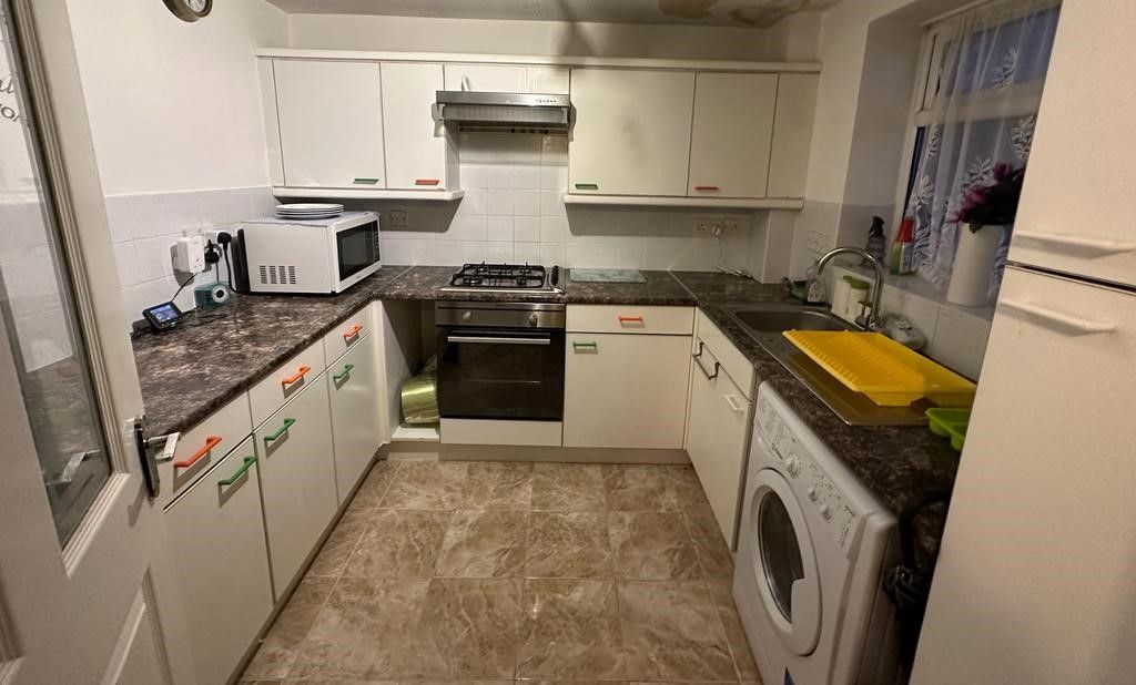 Property photo 3 of 5