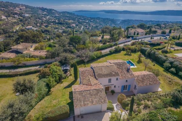 Property photo 3 of 7