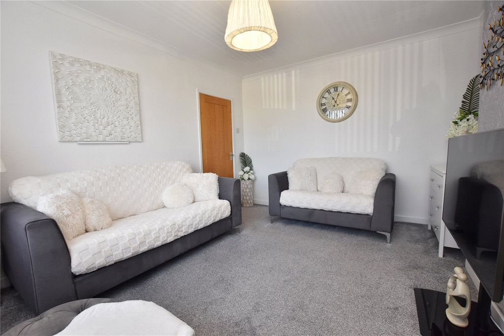 Property photo 2 of 26 Picture No. 04
