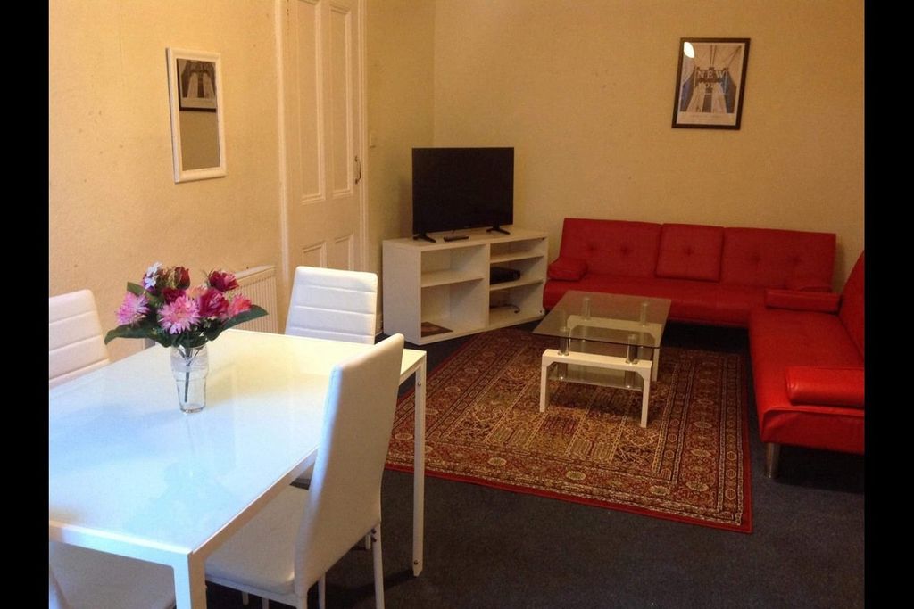 Property photo 3 of 13 Photo 2