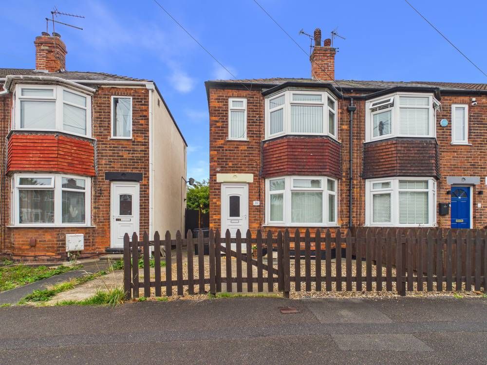 Property photo 1 of 12