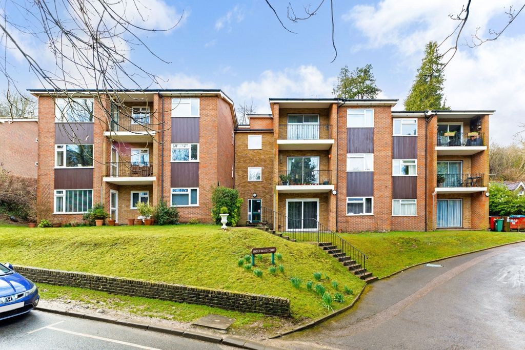 Property photo 1 of 10 85825_18 Underwoo...