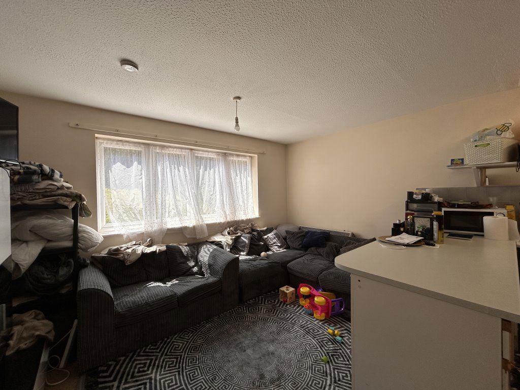 Property photo 3 of 5