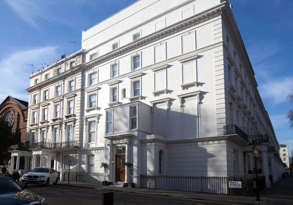 Property photo 1 of 22