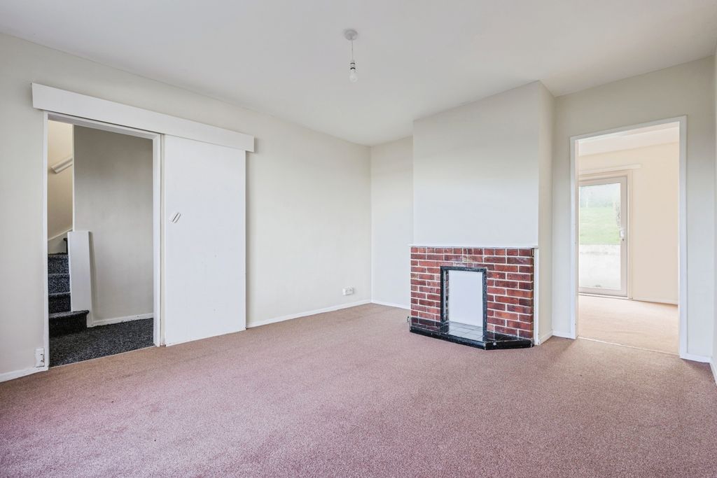 Property photo 3 of 20 Pbox-Img.Jpg