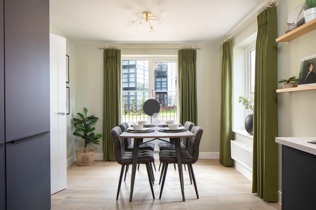 Property photo 3 of 10 Sociable Kitchen/Diner For Family Meal Times