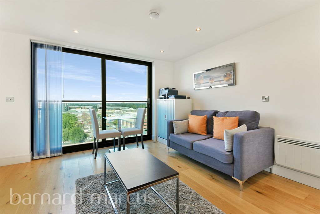 Property photo 1 of 8