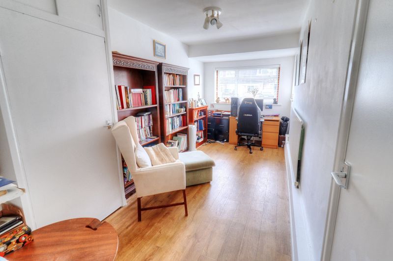 Property photo 3 of 14 Photo 3