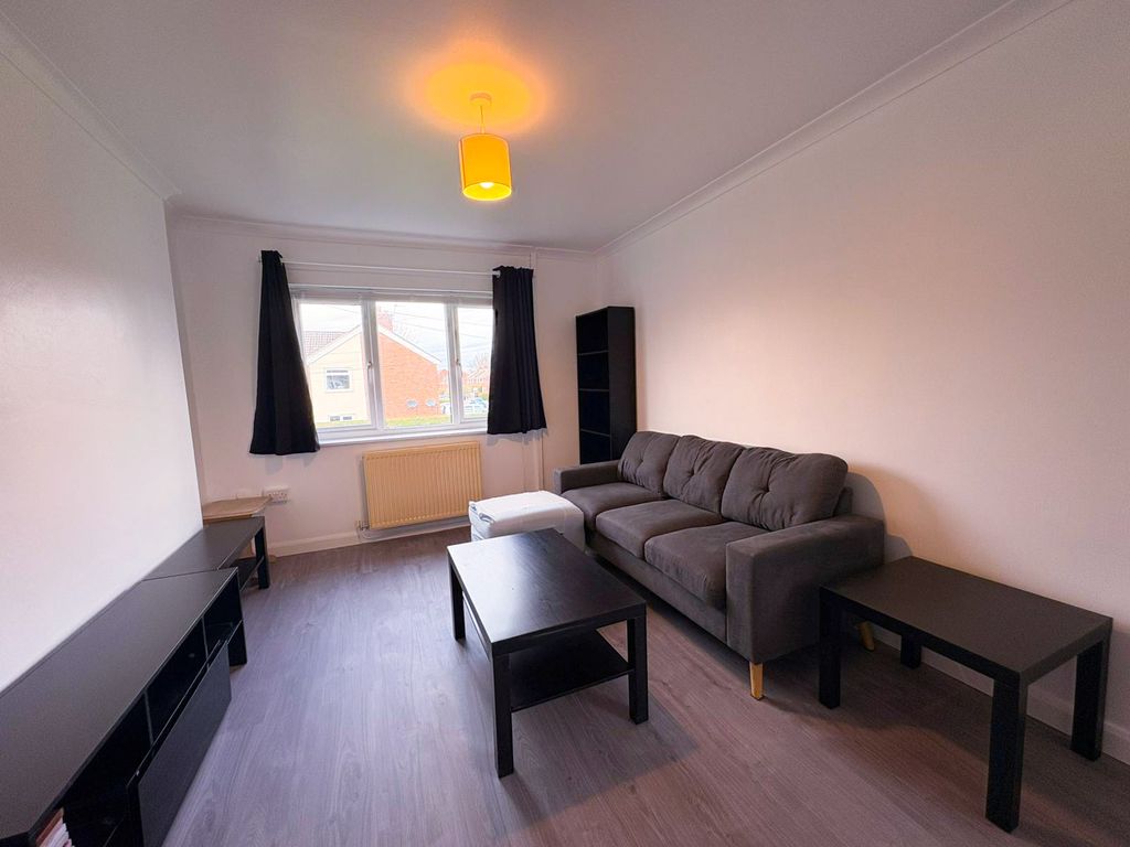 Property photo 3 of 18 Balcony