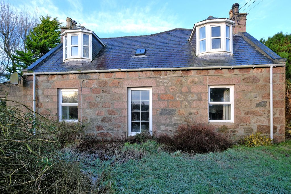 Property photo 3 of 24