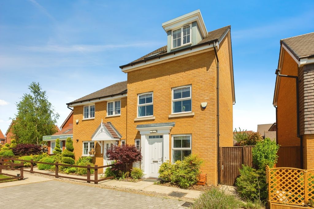 Property photo 1 of 20