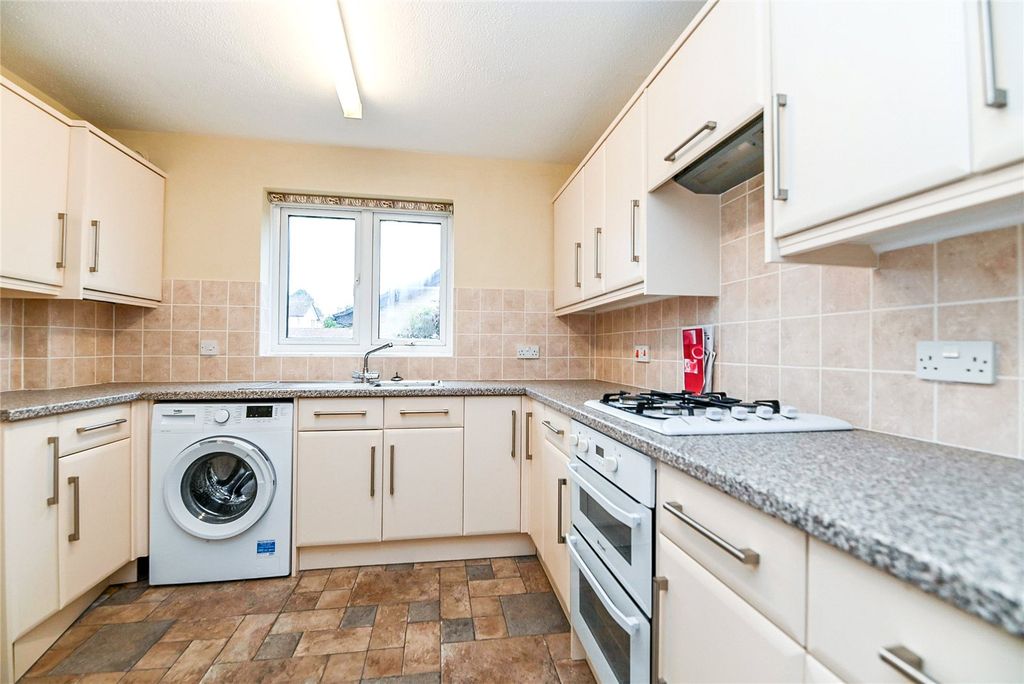 Property photo 2 of 15 Picture No. 02