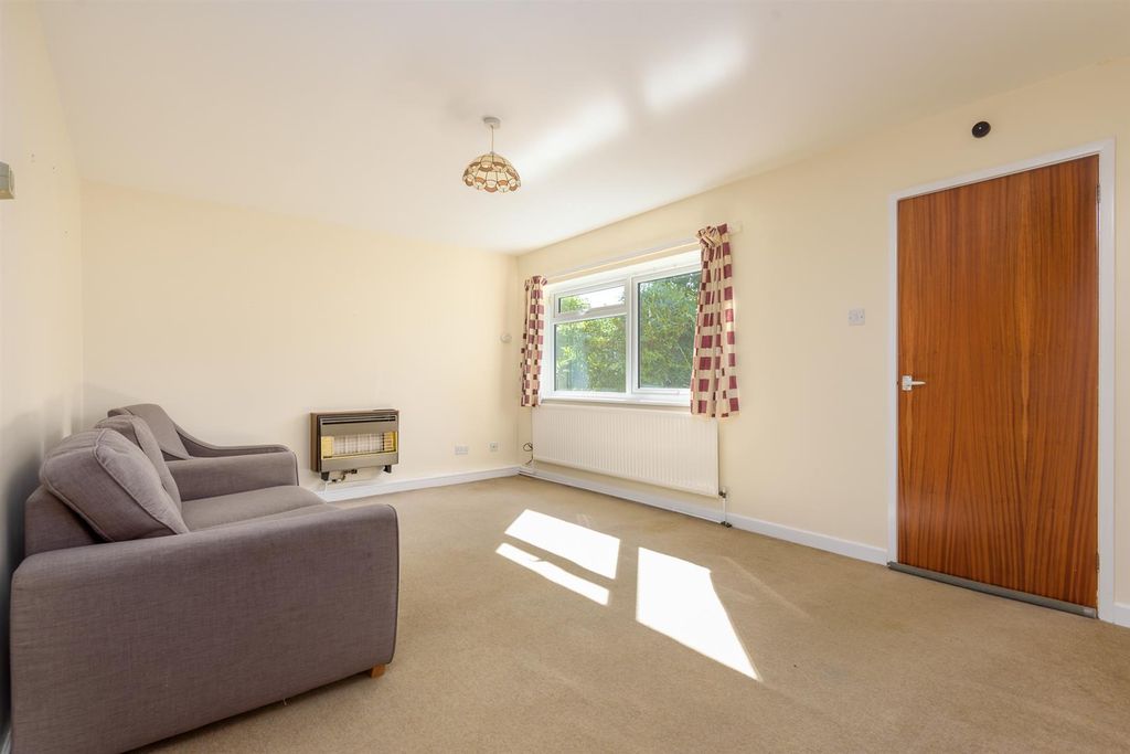 Property photo 3 of 13 Untitled-7.Jpg