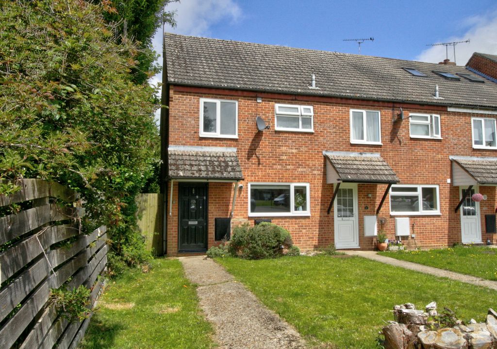 Property photo 2 of 15 9She2