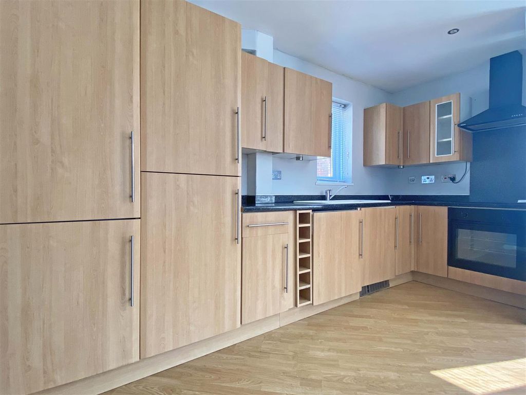 Property photo 3 of 13 K2.Jpg