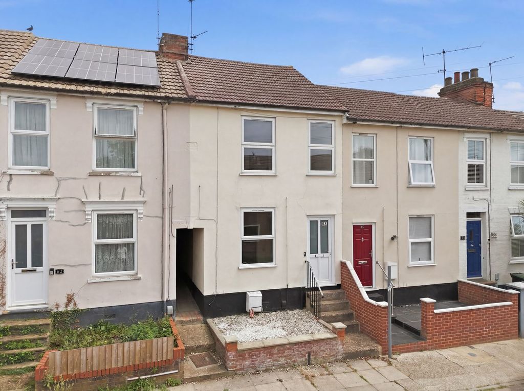 Property photo 1 of 13