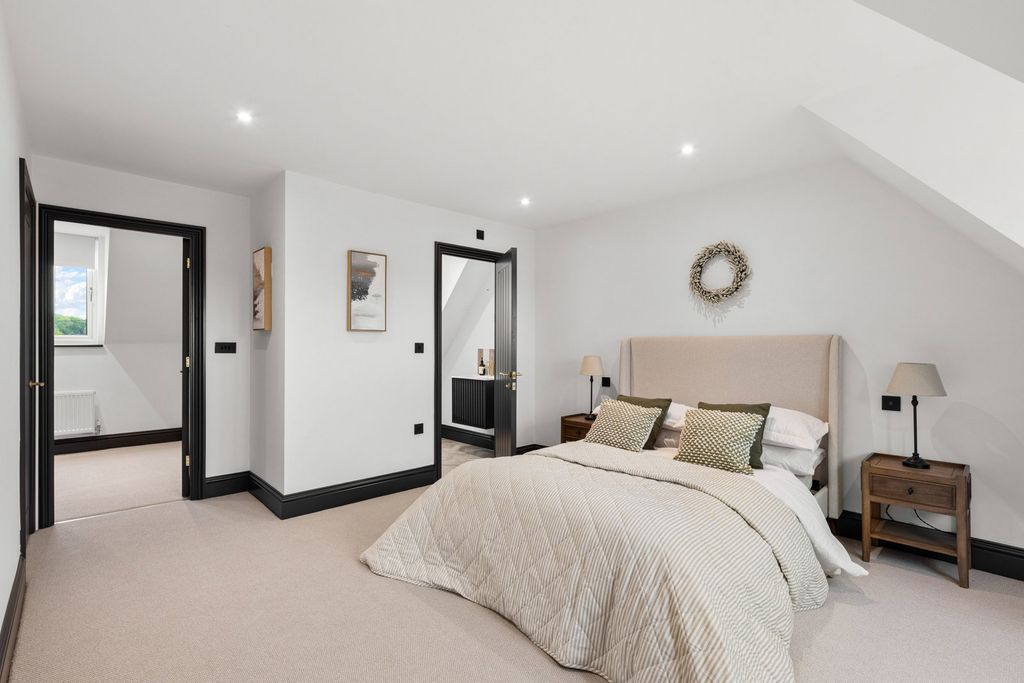 Additional image 15 of 4 bed detached house for saleOlive Tree Farm, Bowerland Lane. RH7