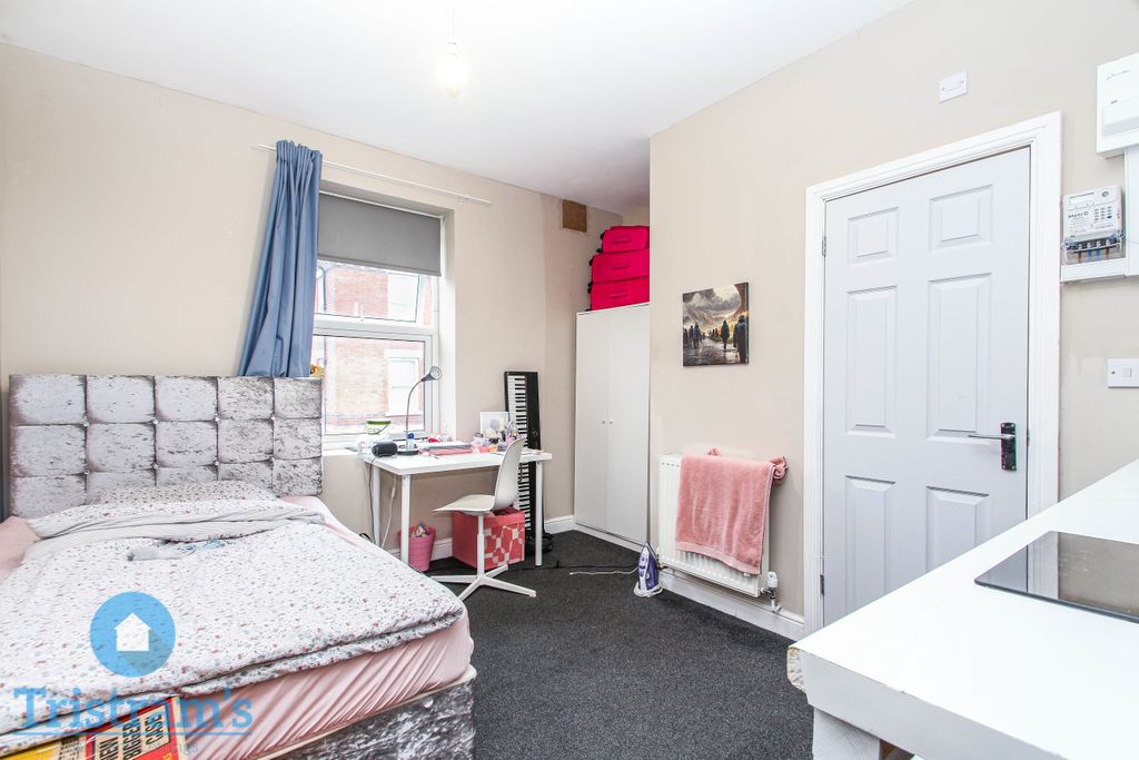 Property photo 2 of 8 Img_3499