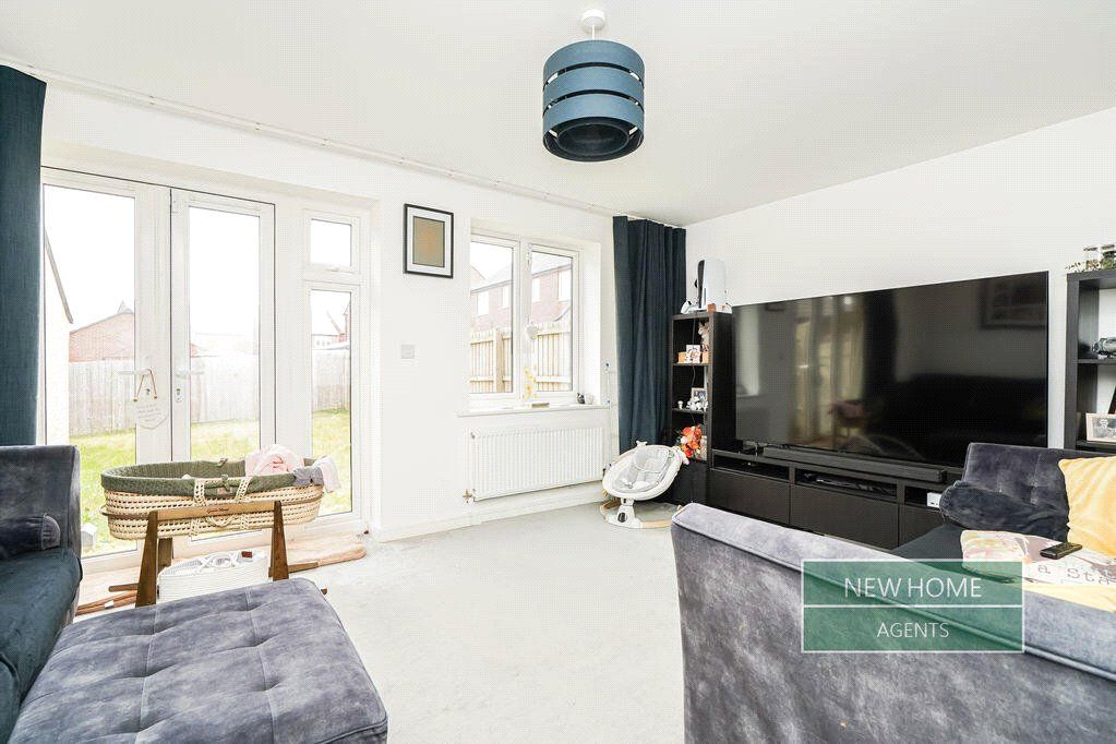 Property photo 2 of 15 Picture No. 04