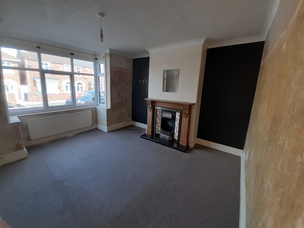 Property photo 2 of 11