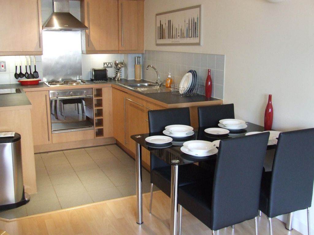 Property photo 2 of 10 Front