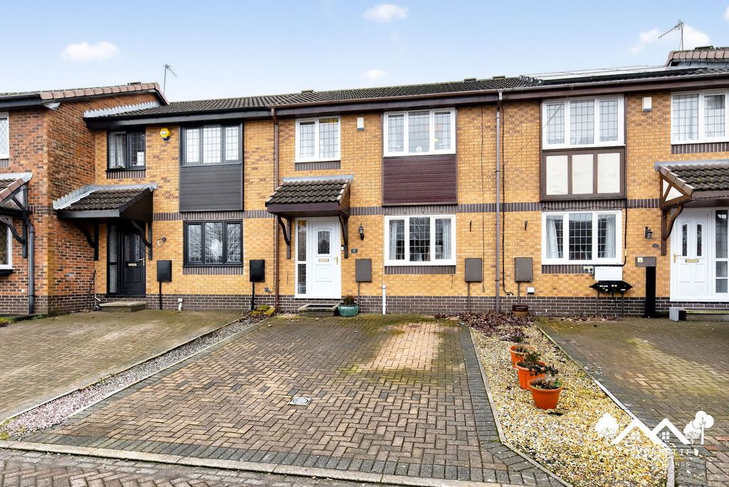 Property photo 1 of 31